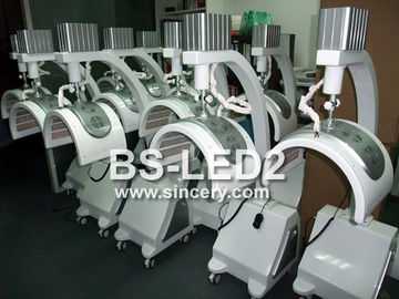 専門の美容院LED Phototherapy機械10 - 110HZ頻度