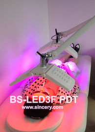 くもの静脈/赤い点のための4色LEDライト療法の専門装置